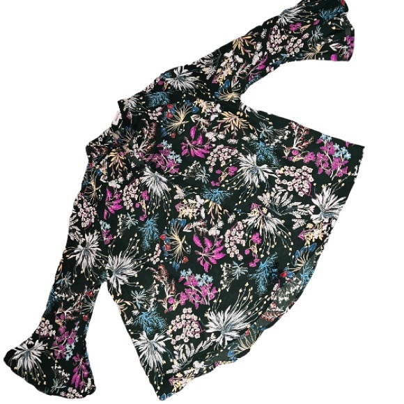 Monteau long sleeve blouse choker collar/bell sleeves Sz Juniors XL fits… - Picture 7 of 9